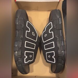 Nike Air More Uptempo
Men's Slides